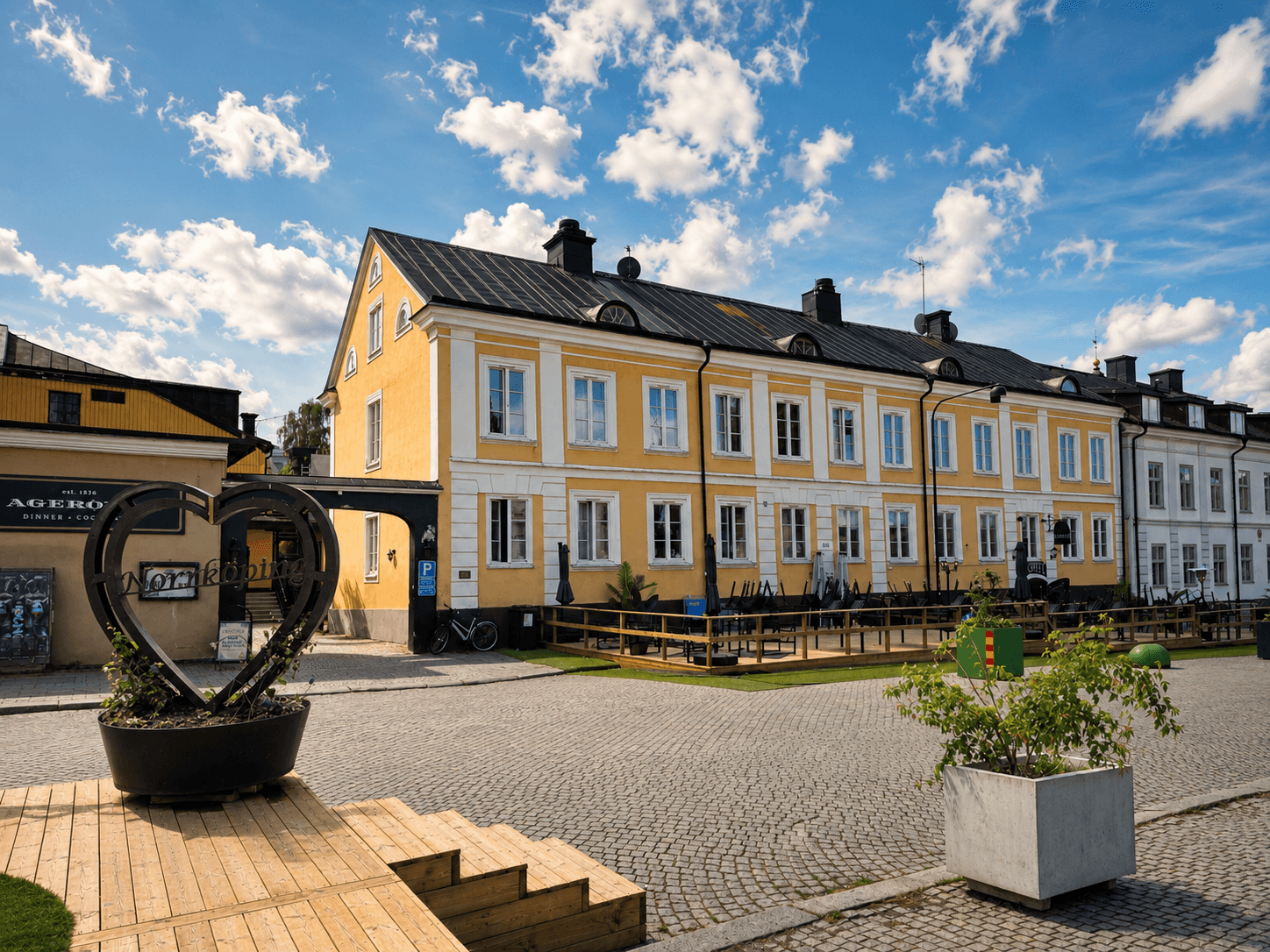 Kvarteret Paraden vid Gamla Torget i centrala Norrköping