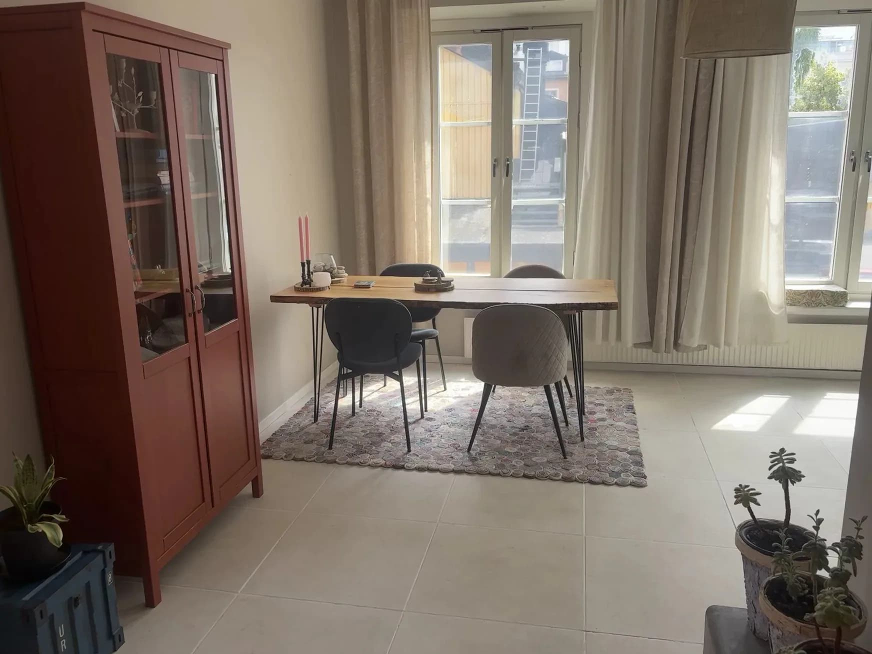 Rum i lägenheten på Gamla Torget 4